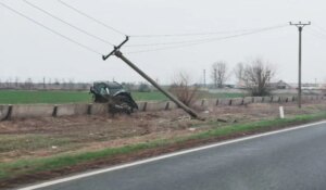 Imagini ireale la Brăila! Ce a pățit un șofer care și-a găsit mașina suspendată și a rămas fără permis 3 luni