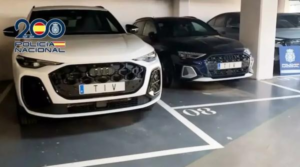 Schema incredibilă a doi români în Spania! Oameni ai străzii, folosiți să cumpere mașini de lux de peste 1 milion de euro