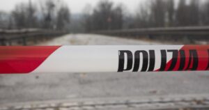 Descoperire macabră în Italia! Un român a fost găsit mort după luni de zile. Ce au dat peste el detectivii de metale amatori