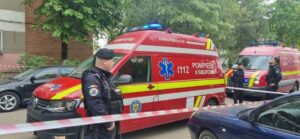 Tragedie în plină stradă la Satu Mare! Ce au găsit polițiștii pe o bancă într-o stație de autobuz, la primele ore