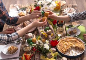 Trucul prin care scapi de cheltuielile uriașe de Paște! Ce trebuie să faci neapărat înainte să pleci la cumpărături