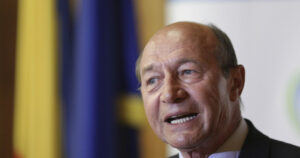 Traian Băsescu aruncă bomba despre benzină și motorină! Ce se întâmplă la pompe: „Să luăm un rezervor pe lună”