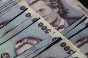 Bani de la stat pentru mii de români! Actele de care ai nevoie ca să primești 4.596 de lei în doar 3 zile