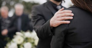 Bani mai mulți de la stat pentru români! Cine primește peste 9.000 de lei și în câte zile intră suma pe card