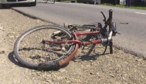 Accident bizar în Suceava! Ce a pățit o femeie după ce s-a ciocnit cu un alt…