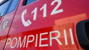 Gest incredibil la 92 de ani! Un bătrân a încercat să își salveze singur casa din flăcări