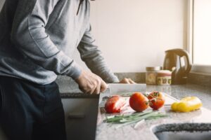 Greșeala uriașă pe care o fac gospodinele cu aluatul! De ce nu trebuie să îl mai arunci chiar dacă pare stricat