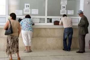 Haos total în instituțiile de stat! Peste 200.000 de bugetari au două sau mai multe salarii în același timp