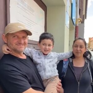 Alexandru, băiețelul de 5 ani dispărut în Sibiu, a fost externat. Prima dorință a micuțului