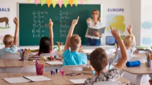 Schimbare majoră în școli: O nouă disciplină ar putea deveni obligatorie pentru elevi din septembrie 2026
