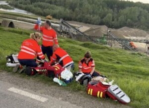 Tragedie în Iași! Un bărbat a murit pe loc după ce a fost zdrobit cu triciclul de o mașină. O femeie a ajuns la spital