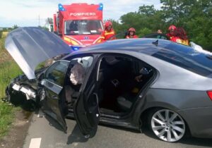 Accident grav în Arad. Arhiepiscopul IPS Timotei Seviciu a ajuns la spital