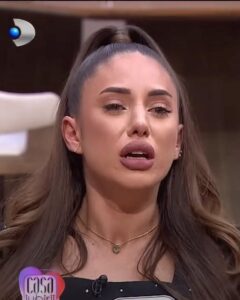 Bianca Giurcă, urmărită pe stradă de un bărbat. „Părea că-mi miroase părul”
