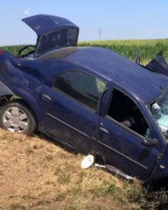 Tragedie pe șosea în această dimineață. Un autoturism s-a izbit violent de un cap de pod
