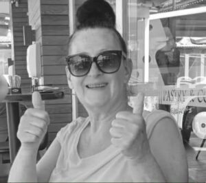A crezut că e o simplă durere de spate, dar a murit din cauza unui fir de păr. Detaliul banal care i-a fost fatal