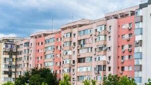 Ești proprietar la bloc? Gestul banal care te poate lăsa fără 100.000 lei! Ce nu ai voie să faci în apartament