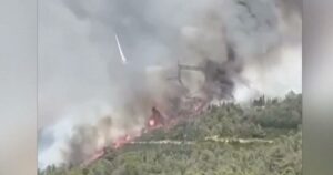 Iadul s-a dezlănțuit în Franța! Sute de oameni fug din calea flăcărilor: 900 de hectare au fost mistuite